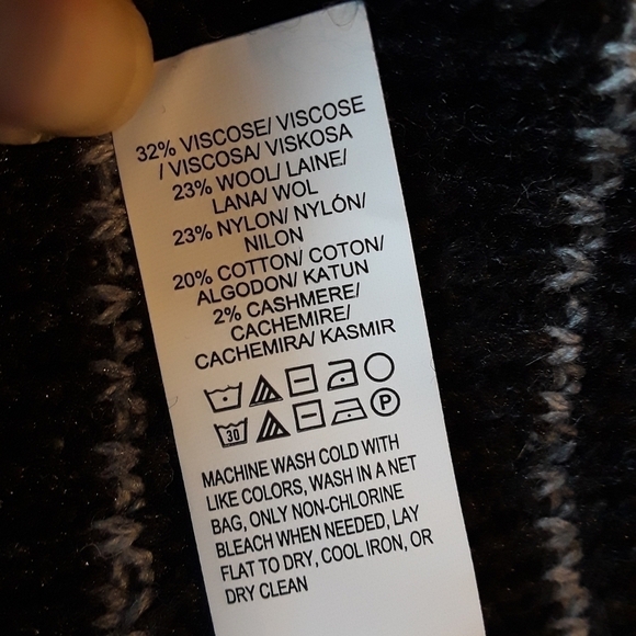 Wool Cashmere Cold Shoulder Striped Sweater Size 1X - Picture 8 of 9